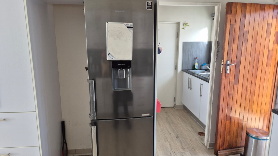 To Let 3 Bedroom Property for Rent in Parklands North Western Cape